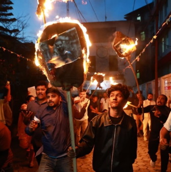 बालेन शाहको सीमा सम्बन्धी अभिव्यक्तिविरुद्ध राष्ट्रिय युवा संघ र अनेरास्ववियुको विरोध प्रदर्शन